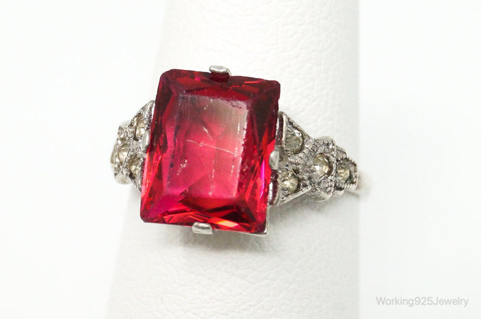 Antique Designer Uncas Red Art Glass Rhinestone Sterling Silver Ring - Size 5