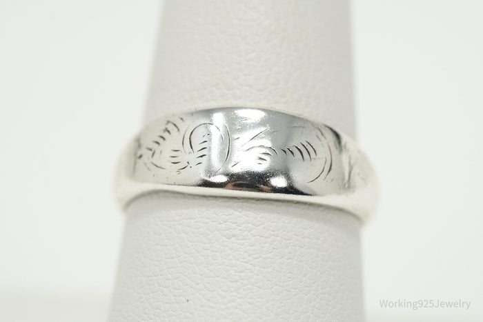 Antique Floral Etched Silver Band Ring - Size 8.25