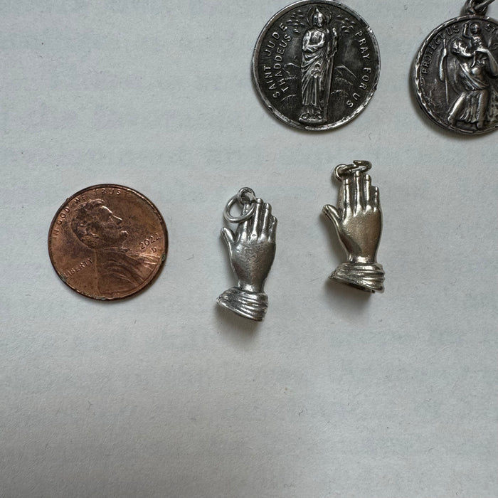 V I N T A G E // significant symbols / assortment of religious & prayer charms and pendants