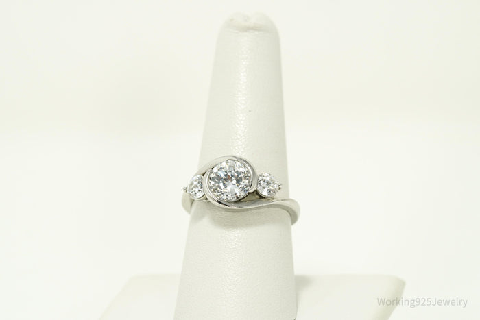 Vintage Cubic Zirconia Sterling Silver Ring - Size 8