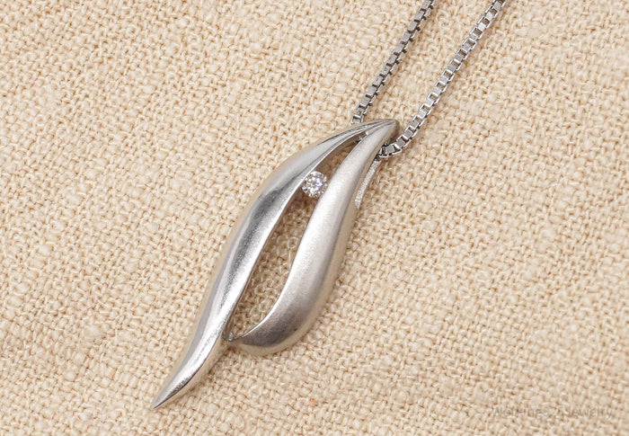 Vintage Diamond Sterling Silver Necklace 18"