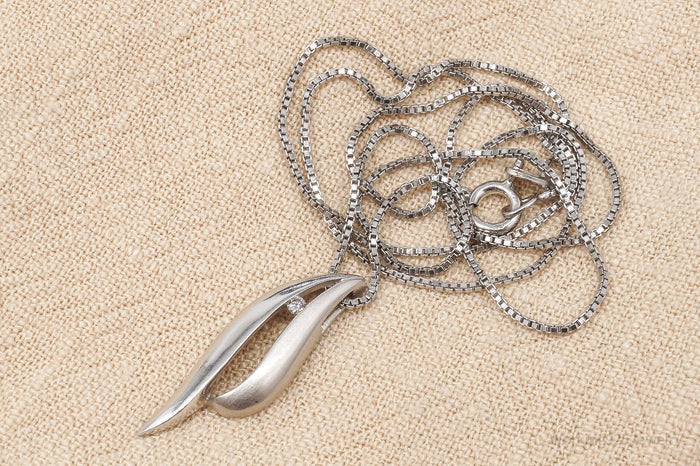 Vintage Diamond Sterling Silver Necklace 18"