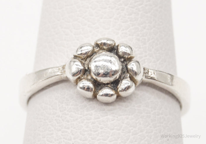 Vintage Flower Sterling Silver Ring - Size 4.25