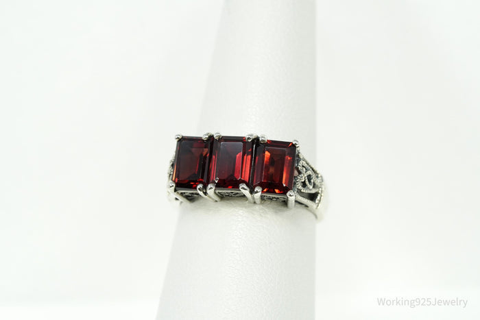 Vintage Garnet Sterling Silver Ring Size 7