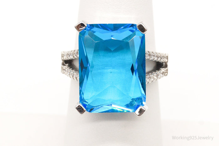 Vintage Large Blue Topaz Cubic Zirconia Sterling Silver Ring - Size 5.5