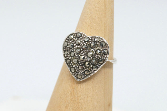 Vintage Large Marcasite Gemstone Studded Heart Sterling Silver Ring - Size 7