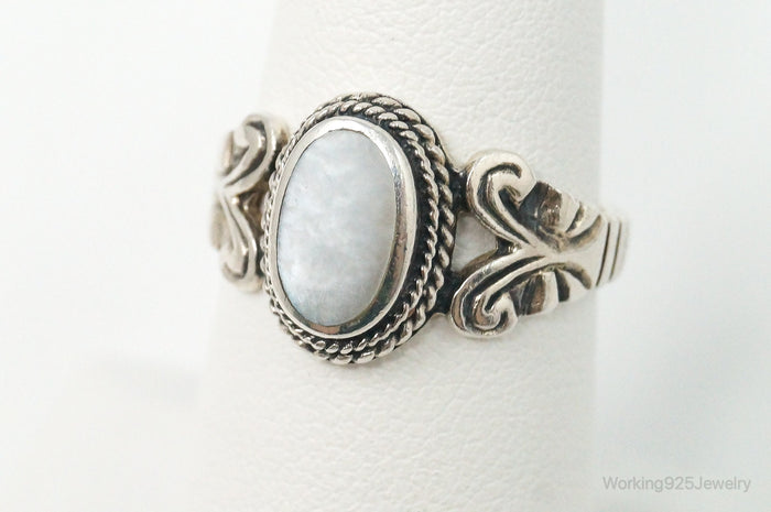 Vintage Mother Of Pearl Bali Style Sterling Silver Ring - Size 7