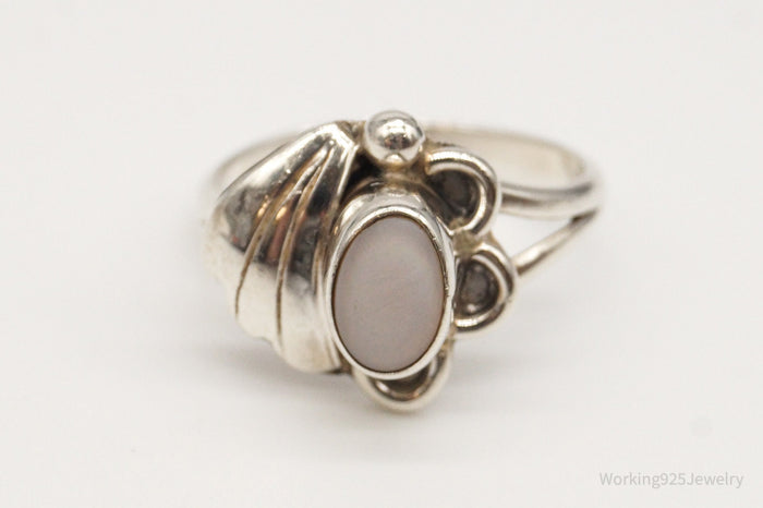 Vintage Native American Pink Mother Of Pearl Sterling Silver Ring SZ 5.75
