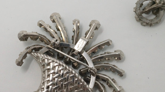 Vtg Pin Cascading Flower Basket Blue Rhinestone Sterling Brooch Earring Set